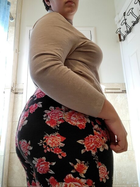 Hazel Lovett xxx model picture