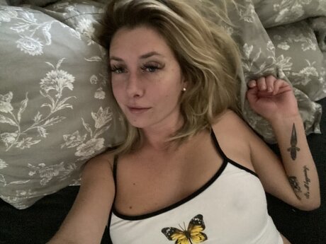 Kira Marie high quality actress gallery