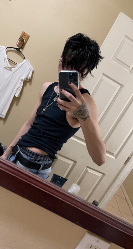 Lonzo xxx pornstar archive