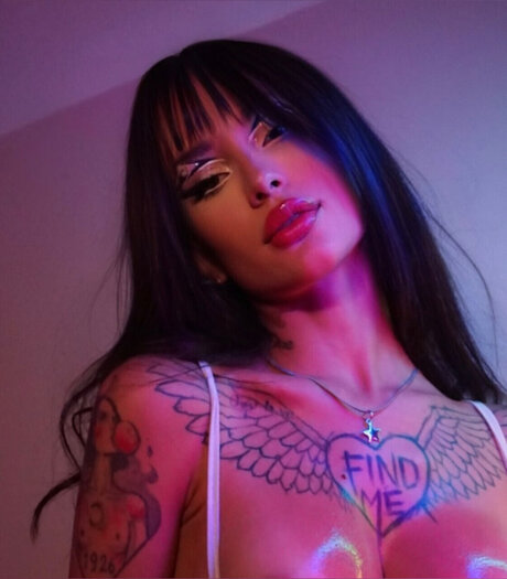 Karyn pornstar image