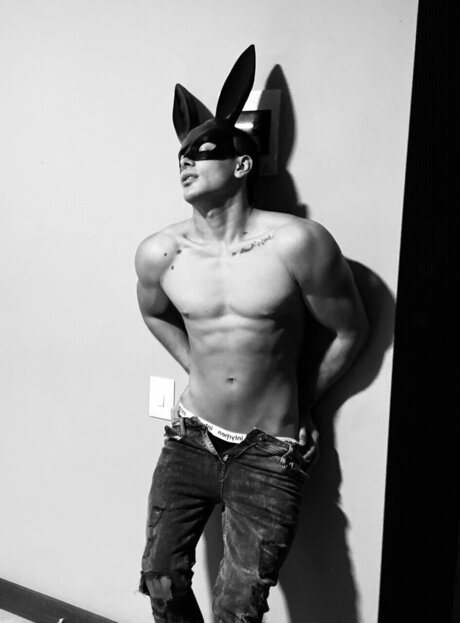 David Salazar nudes star pic