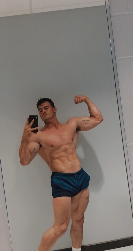 Sean Layton model perfect gallery