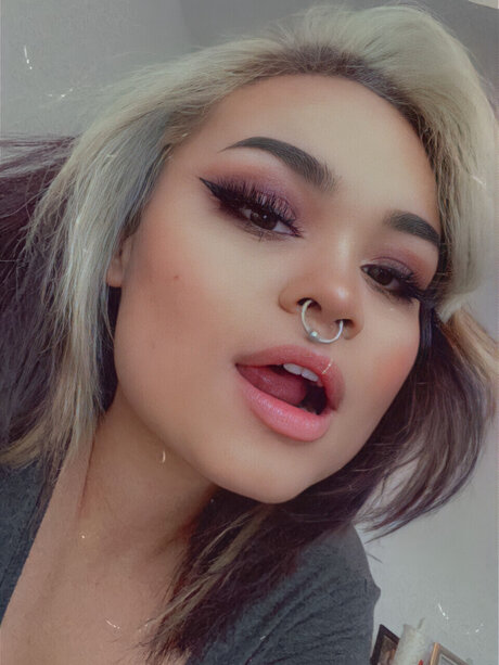 Annphibian nude pornstar picture