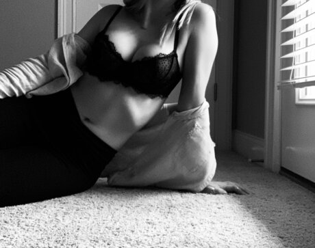 u164202745 art model img