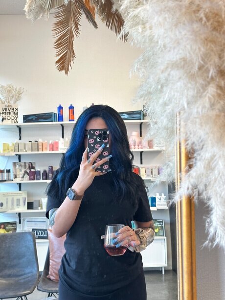 u163866342 erotic model pictures