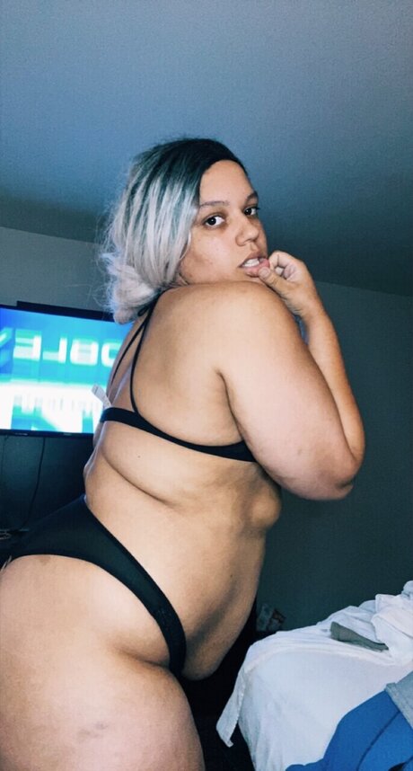 Naughtycutebabe01 best model pictures