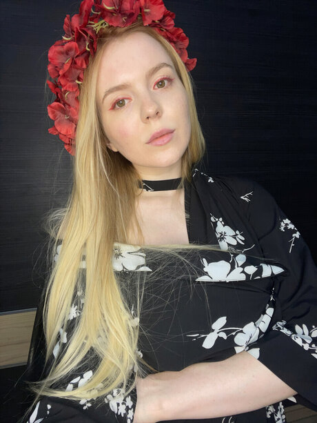 Yasme pretty pornstar gallery