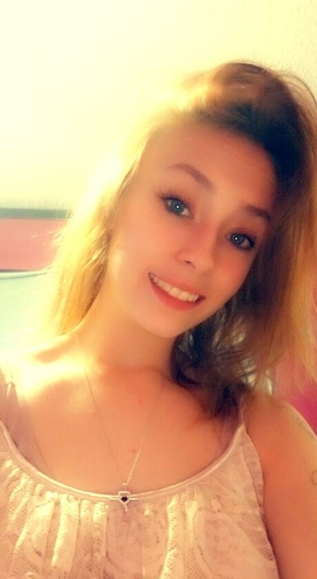 Lilbell perfect actress picture