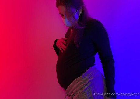 poppykoch xxx actress photo