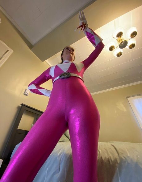 giantesstara erotic model galleries