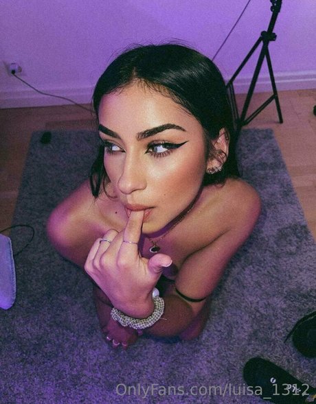 diana 1312 sexy pornstar photos