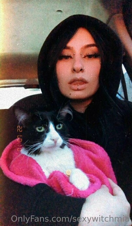 kinkykittymia star nude pics