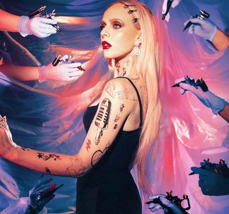 Madilyn Bailey best model images