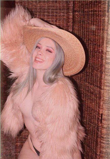 lilshady model hot photos