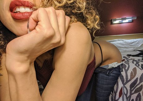 Aprilblaze nudes actress archive