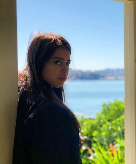 Amber Midthunder star high quality img