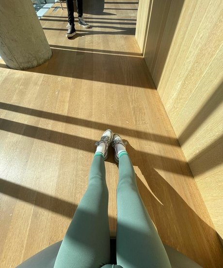 luvxmi model sexy photo