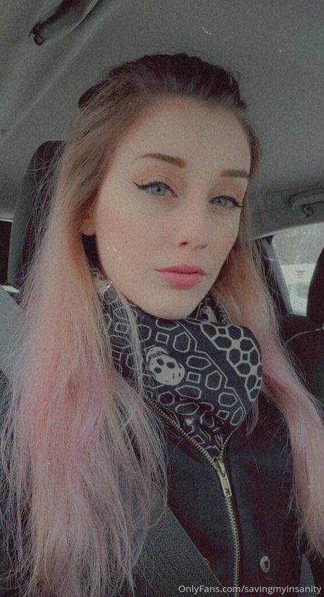 savingmyinsanity pretty pornstar image