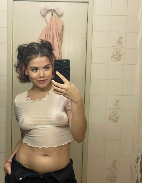 Sweetlahna sex model images