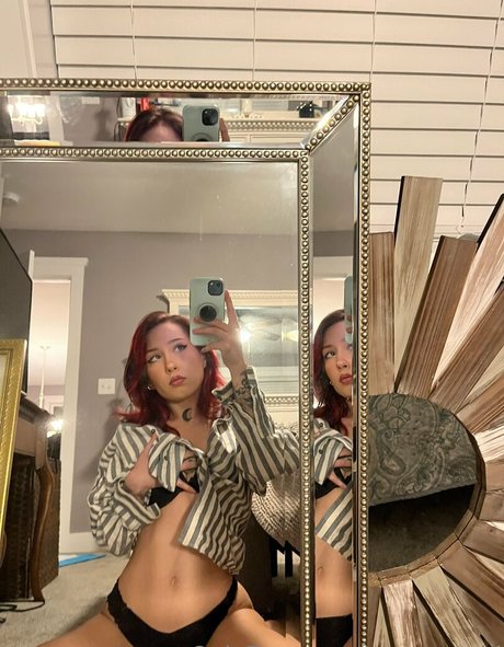 auroraredd high quality model picture