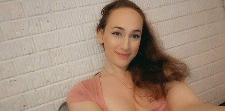 transgirl86 model adult photo