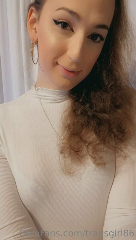 transgirl86 model pornographic photo