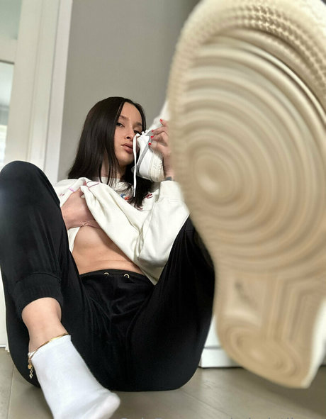 mimistllmrs model pictures