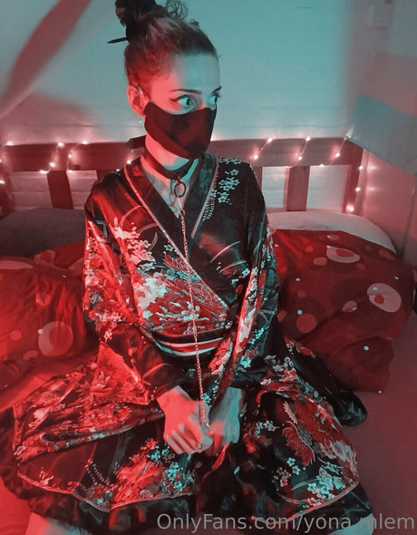 yona mlem erotic pornstar galleries