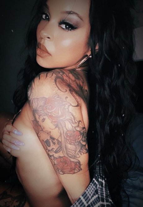 Luciferxkitty model sex pics