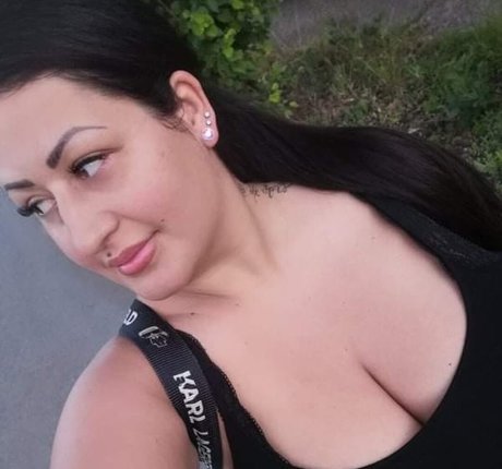 Csimbora Barbara exclusive star pictures