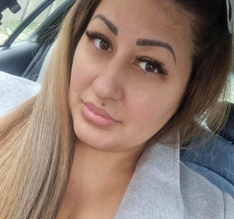 Csimbora Barbara hd star photo