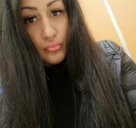 Csimbora Barbara model porn pictures