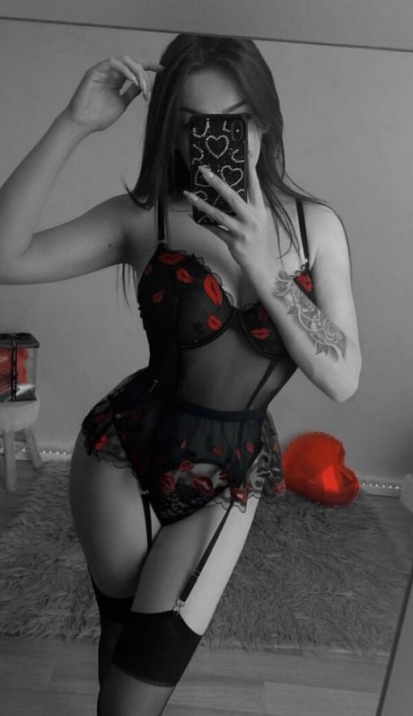 Lorina free actress galleries