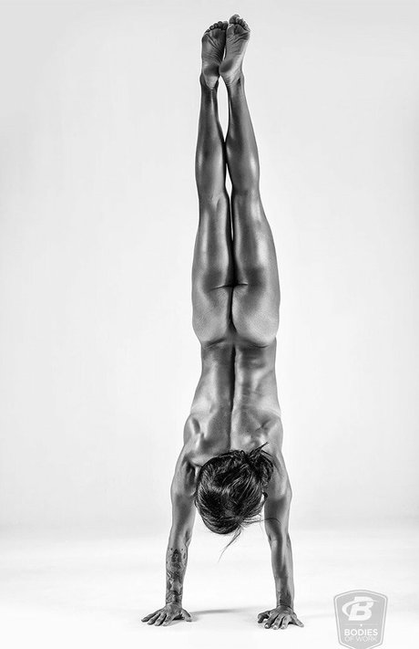 Bodybuilding com s BodiesWork model exclusive images