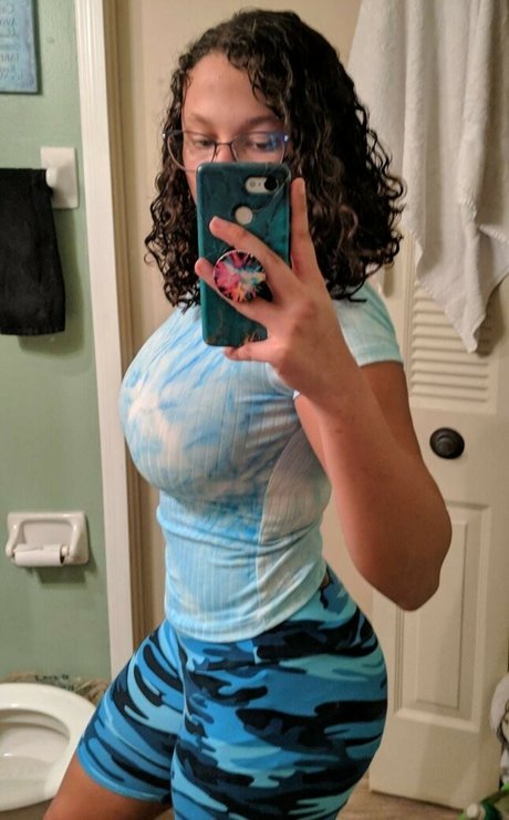 raven of chaos naked pornstar pic