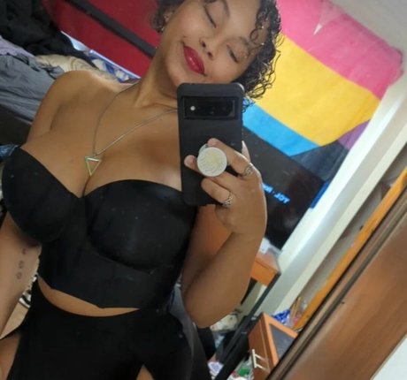 raven of chaos naked actress img