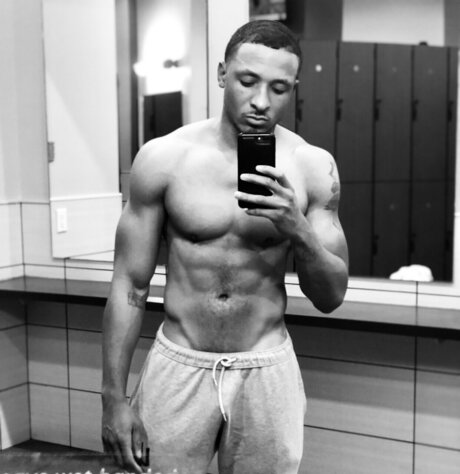 MOXAU xxx actress image