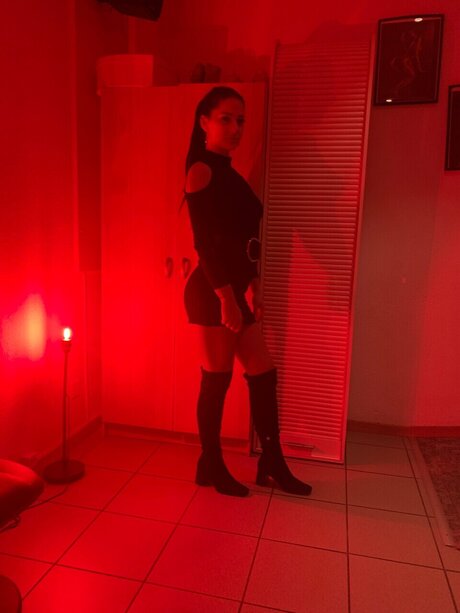 Andreea Maria pornstar art galleries