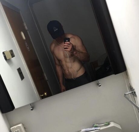 Step Trainer model sex picture