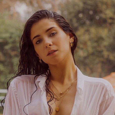 Olivia Dear pretty star gallery