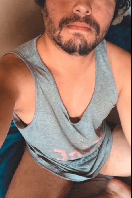 Moran hot model pics