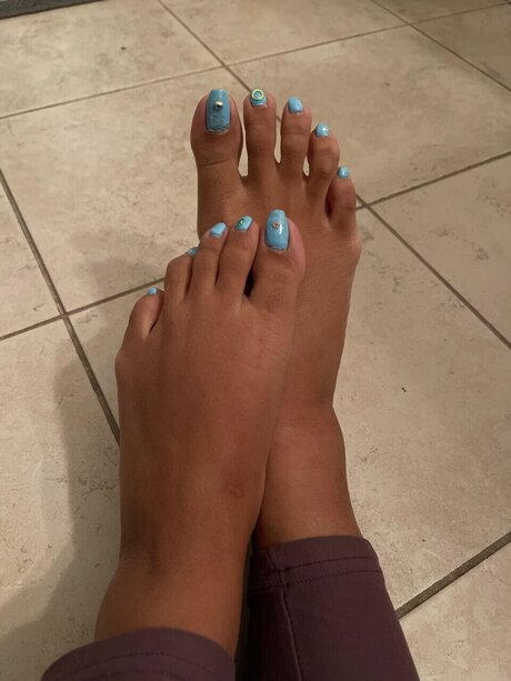 Feetylove sexy pornstar image