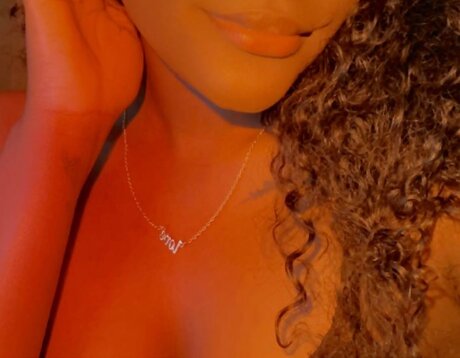 Chocolate Kink high quality model photo