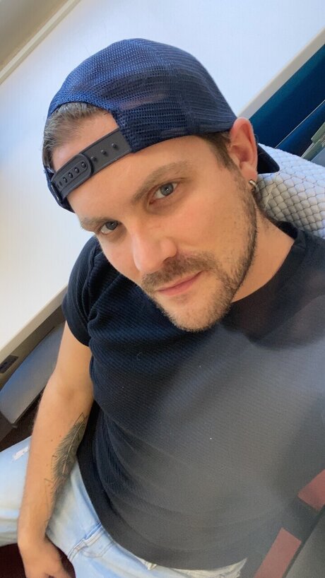 swissgayman88 model xxx images