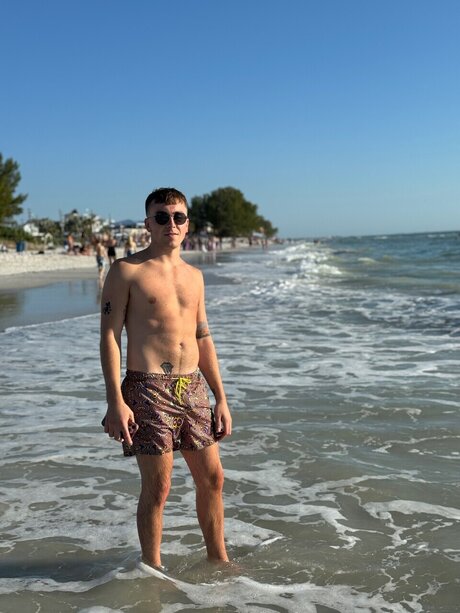 DeccoDelicious sexy star photos