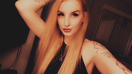 ToxiiccBarbiee model adult picture