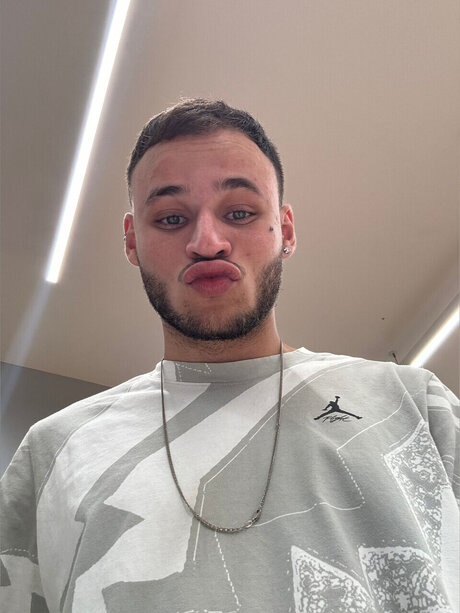 Kaique silva model exclusive pics