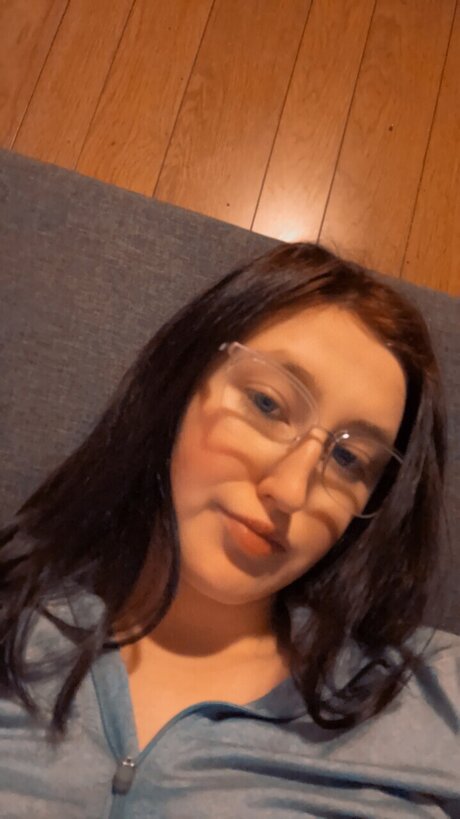 Melony hot star photos