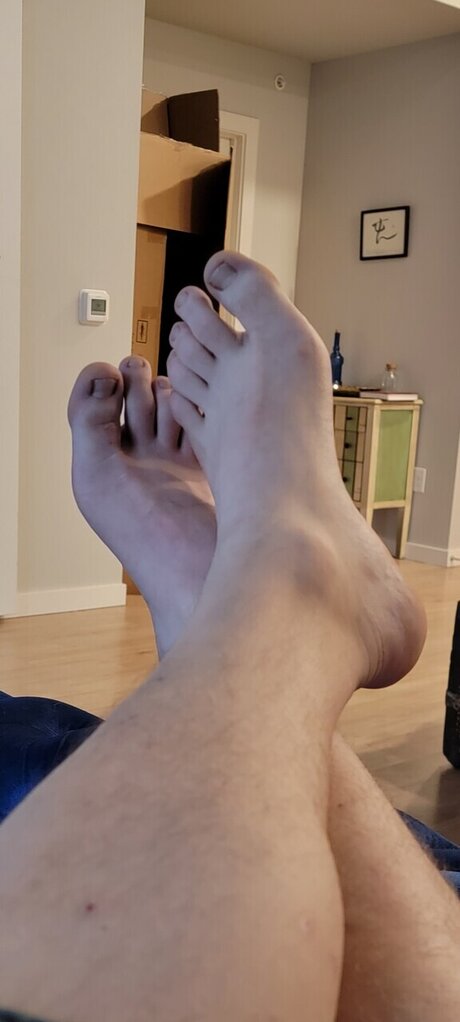 Madein88 nude model pics