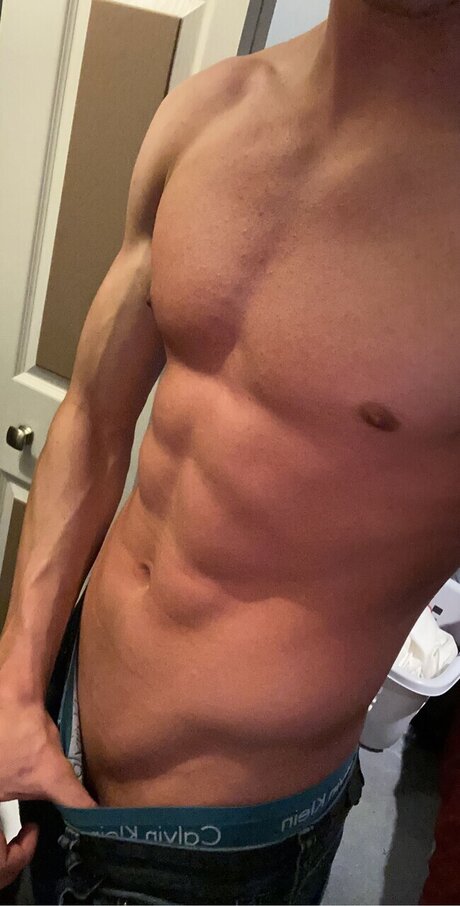 RawDog erotic model photos